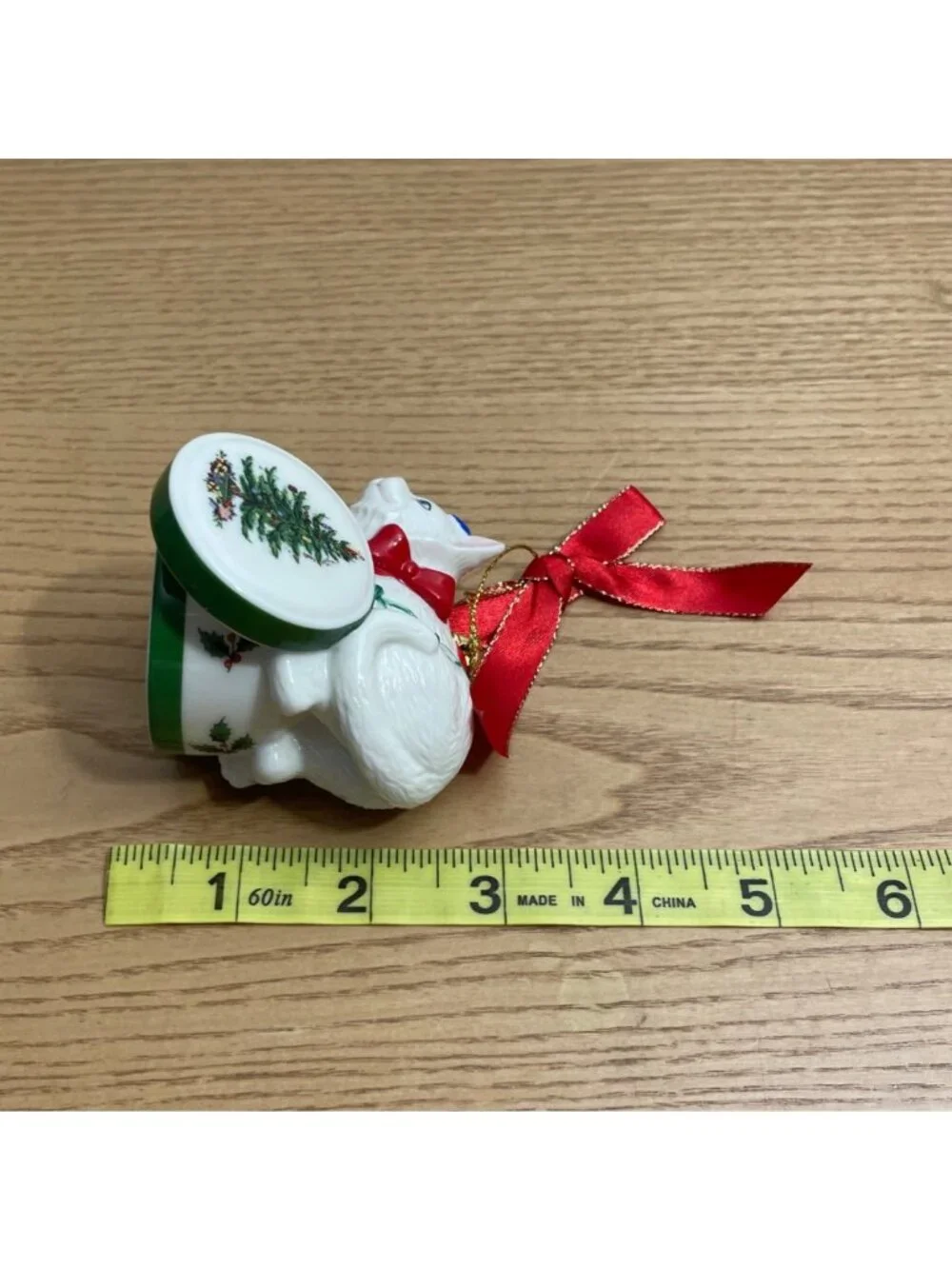 Spode Christmas Tree Cat Kitty Ornament w Lights and Red Bow Ceramic 3.5 Inches